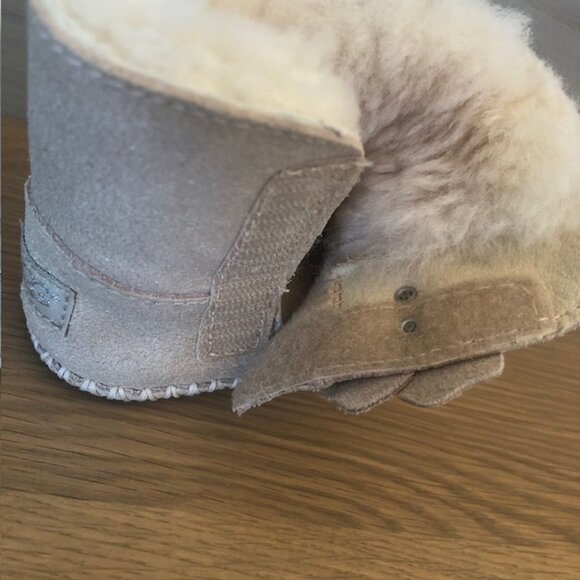 UGG Cassie Poppy Metallic Bootie / Baby Boots - Gold, Infant / Toddler Size 2/3 - Picture 9 of 12